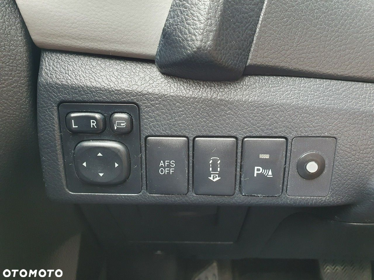 Toyota Auris - 23