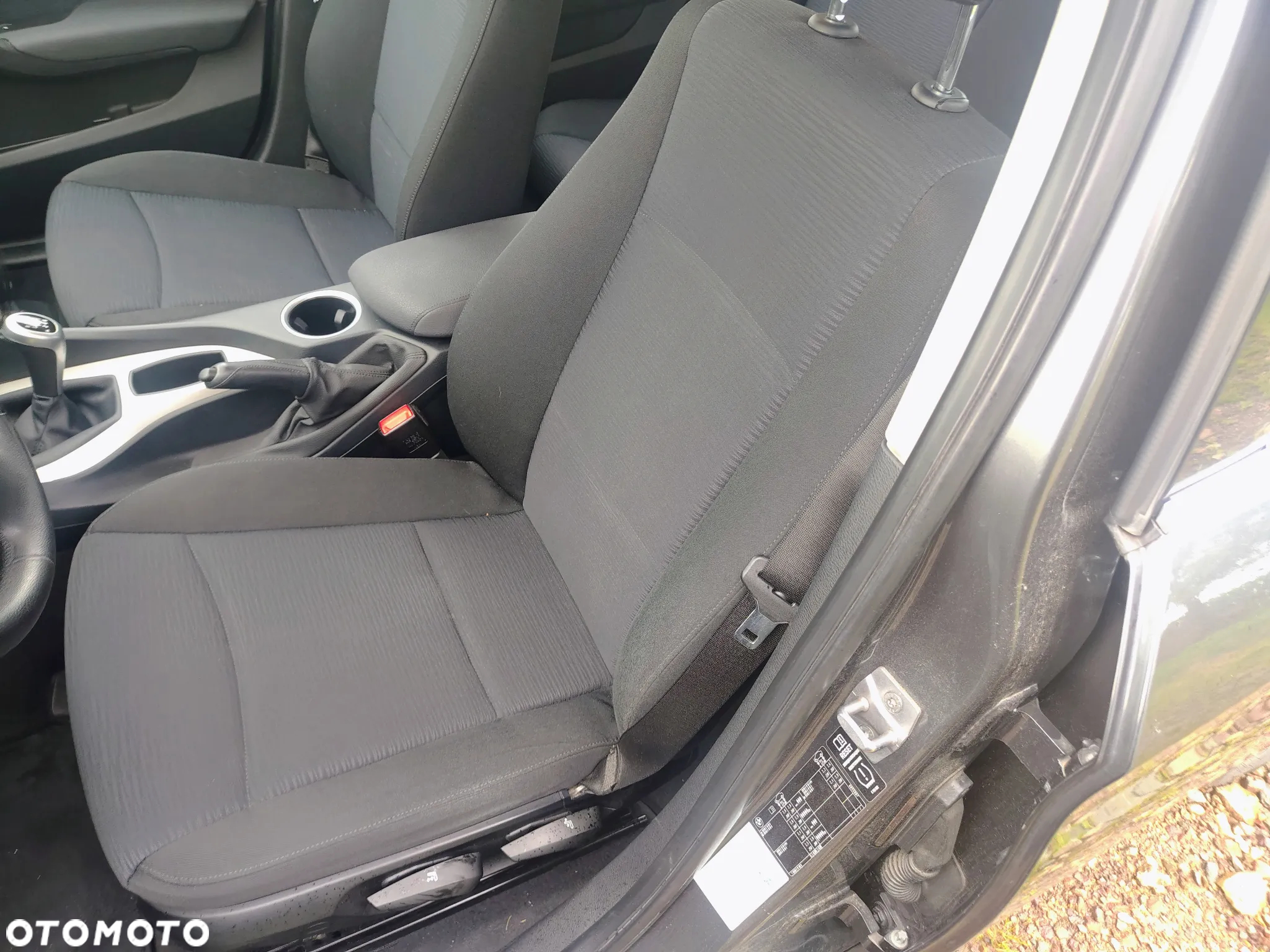 BMW X1 sDrive16d - 11