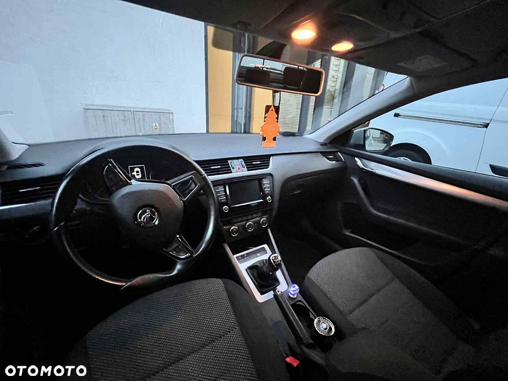 Skoda Octavia 1.4 TSI Ambition - 1