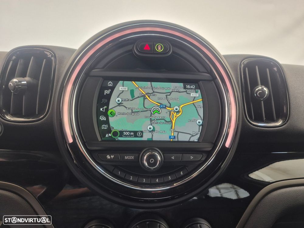MINI Countryman Cooper SE ALL4 Auto - 18