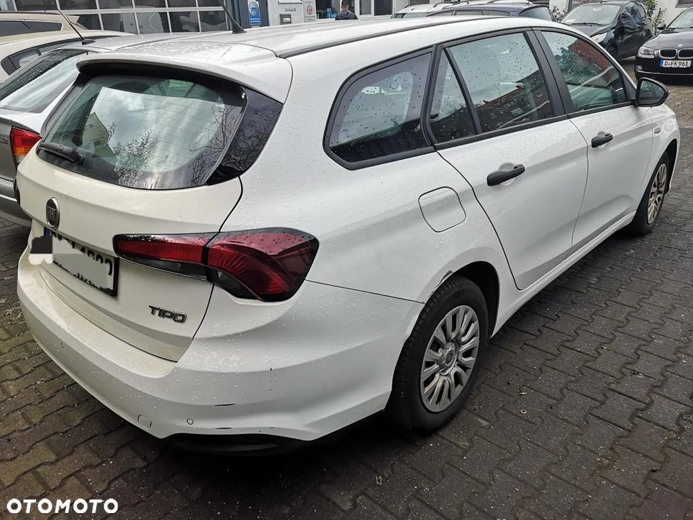 Fiat Tipo 1.4 16V More - 3