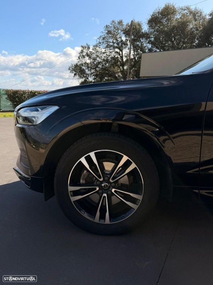 Volvo XC 60 2.0 D4 Inscription AWD Geartronic - 8