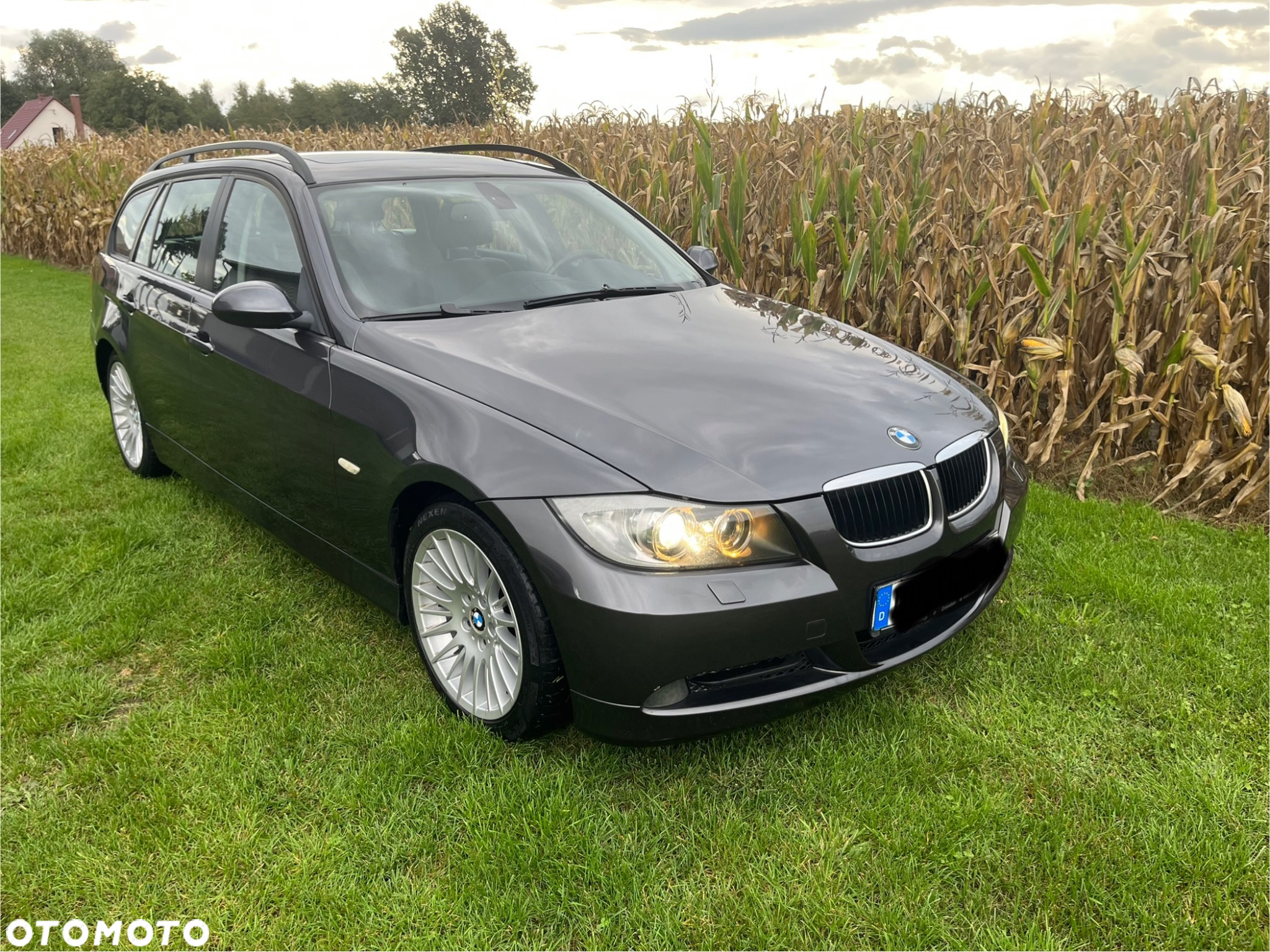 BMW Seria 3 318d DPF Touring - 27