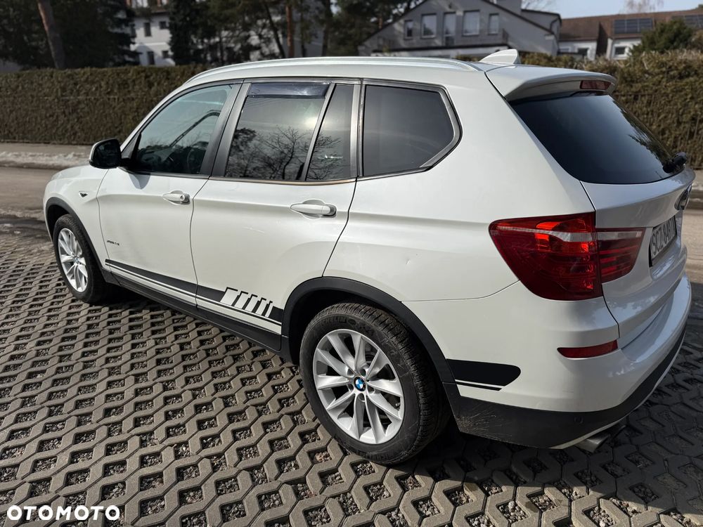 BMW X3 28i xDrive - 38