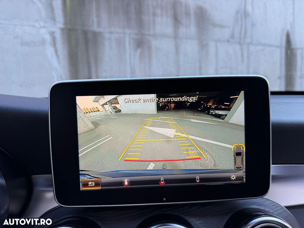 Mercedes-Benz GLC 250 d 4MATIC 9G-TRONIC AMG Line - 37