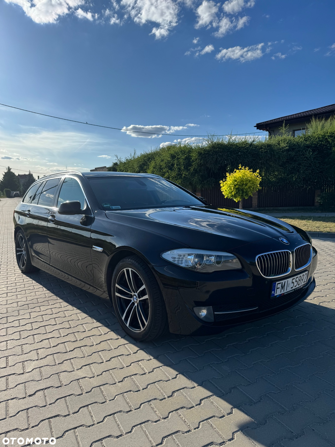 BMW Seria 5 520d Touring - 4