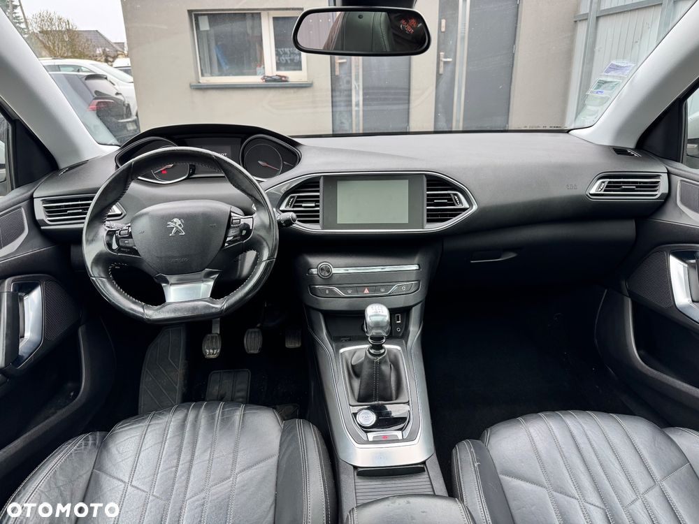 Peugeot 308 - 11
