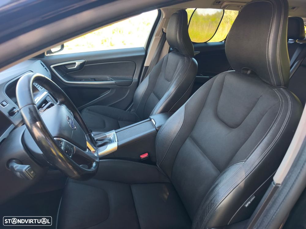 Volvo V60 - 14