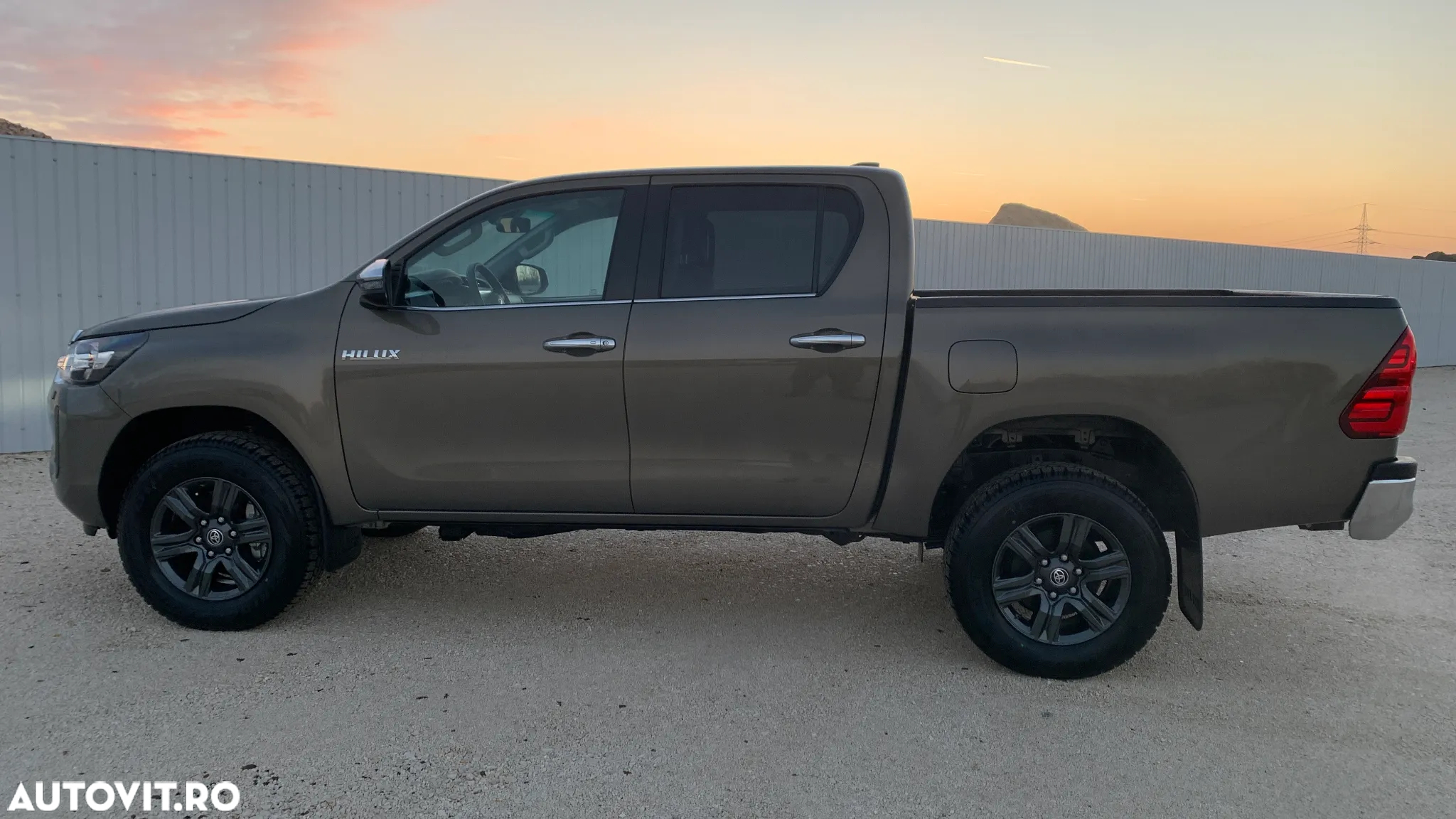 Toyota Hilux 2.4D 150CP 4x4 Double Cab AT Style - 5