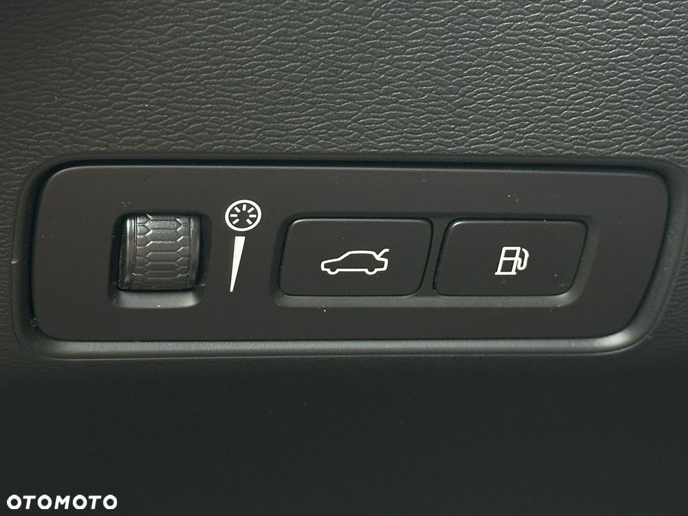 Volvo XC 40 - 36