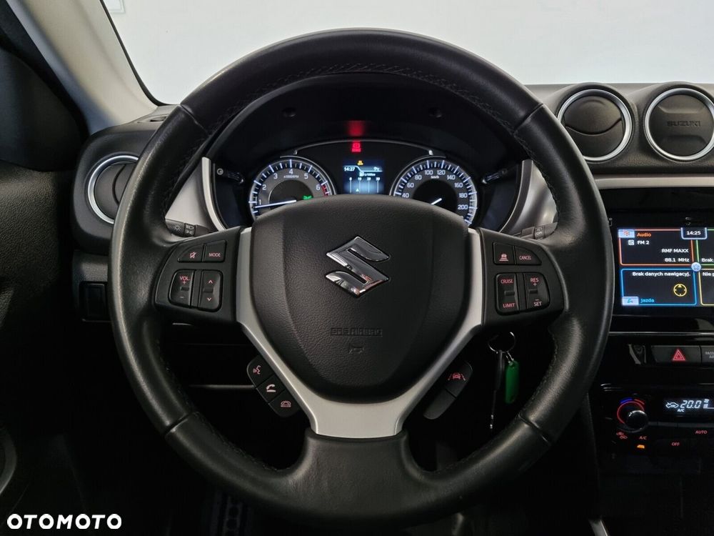 Suzuki Vitara - 13