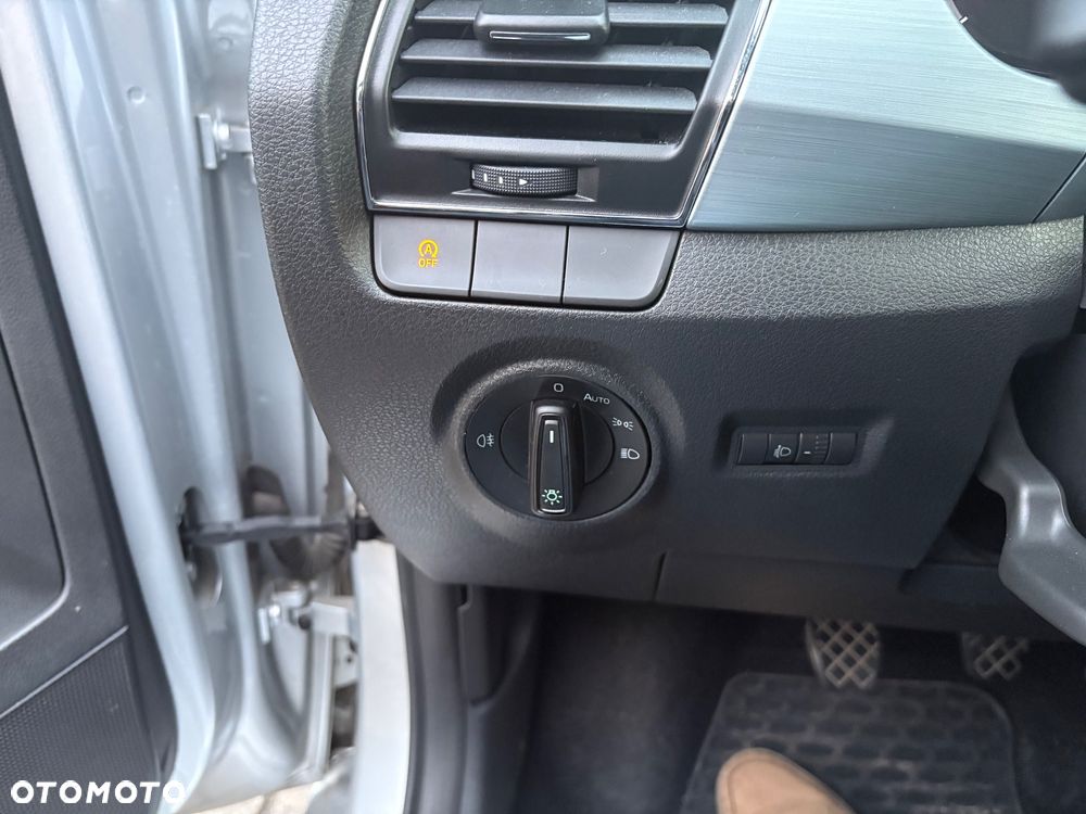 Skoda Fabia 1.0 TSI Ambition - 9