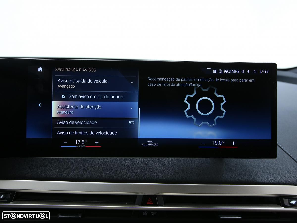 BMW iX xDrive 40 - 29