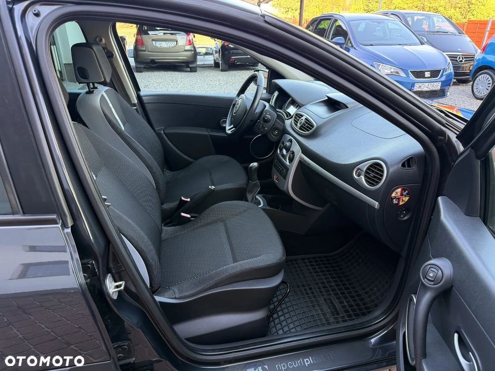 Renault Clio 1.2 16V Ripcurl - 24
