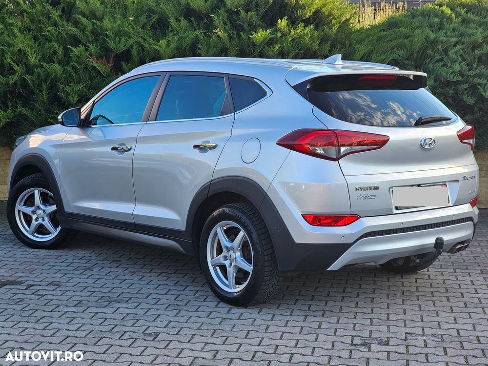 Hyundai Tucson 2.0 CRDI 4WD 6AT Premium+ - 18