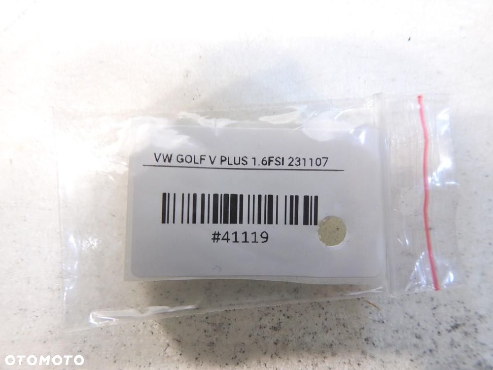 ZAWIAS ZAWIASY DRZWI PRAWY TYŁ LC9Z VW GOLF V PLUS 1K4833412K - 4