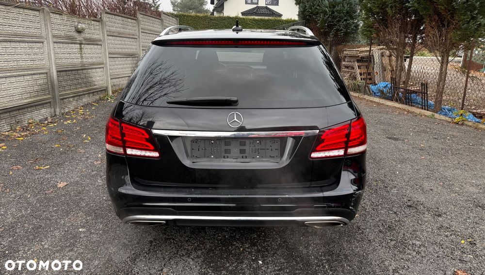Mercedes-Benz Klasa E 250 CDI 7G-TRONIC Avantgarde - 20