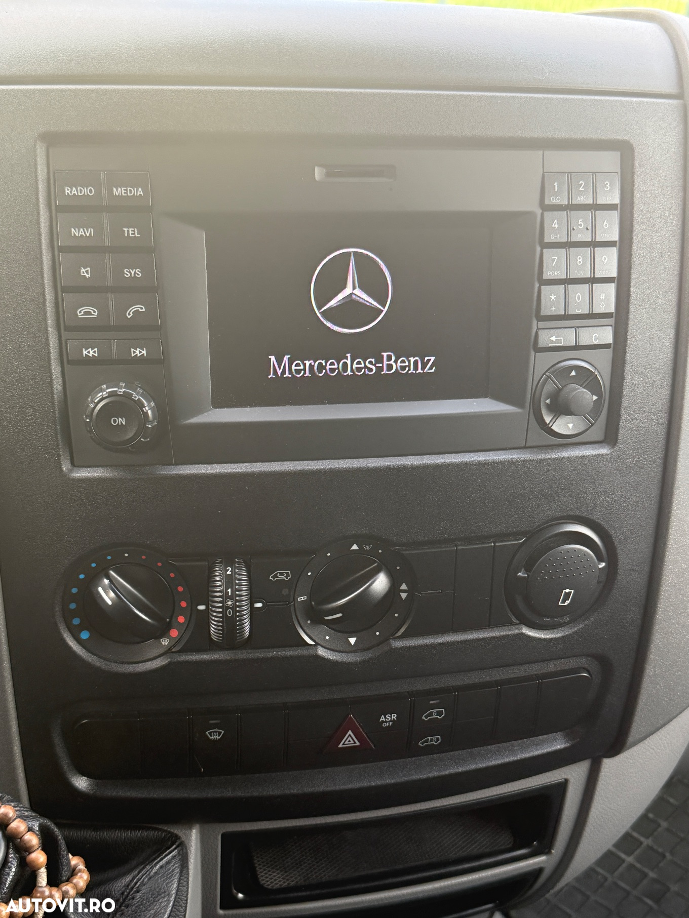 Mercedes-Benz Sprinter - 2