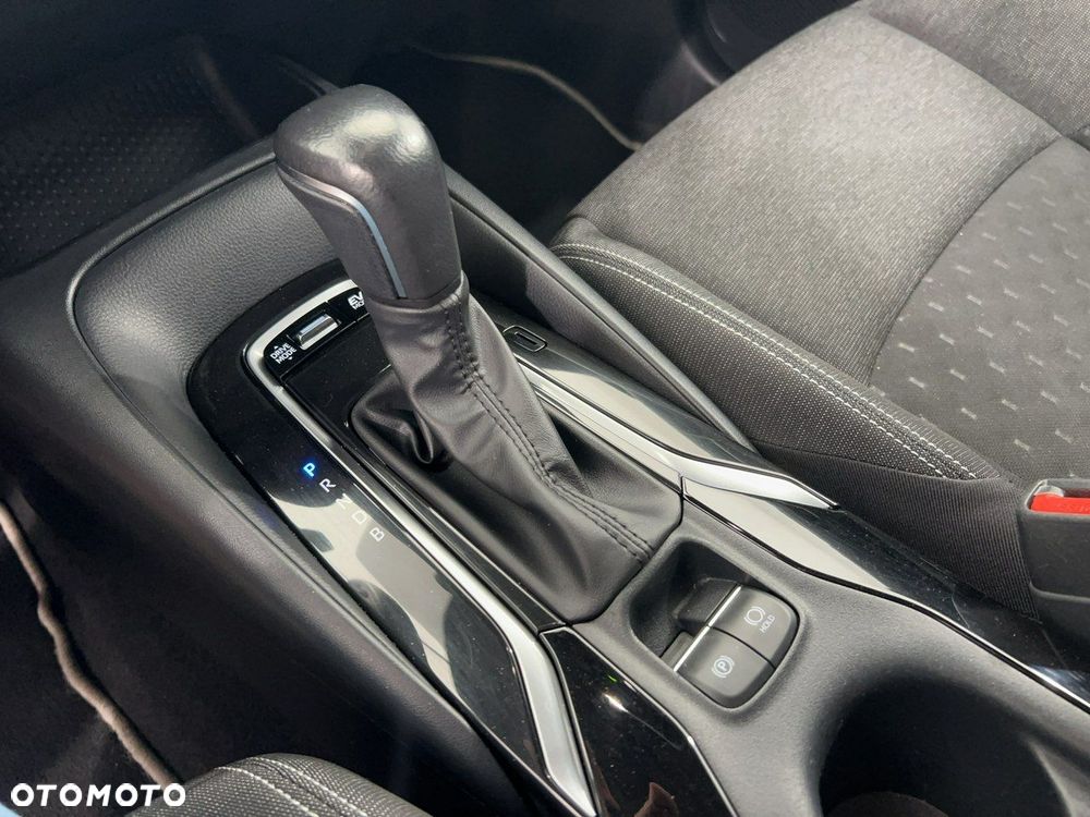 Toyota Corolla - 18