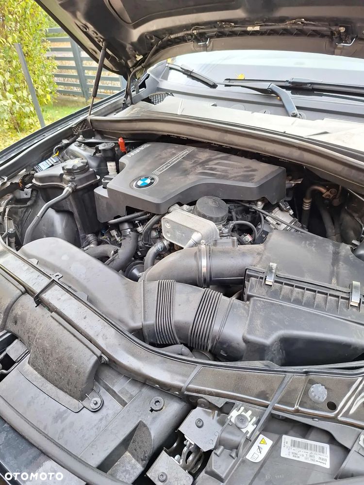 BMW X1 sDrive20i xLine - 18