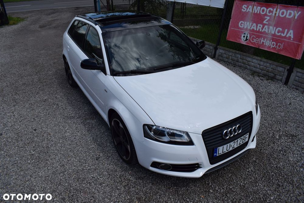 Audi A3 Sportback 1.4 TFSI S Line Sportpaket plus - 2