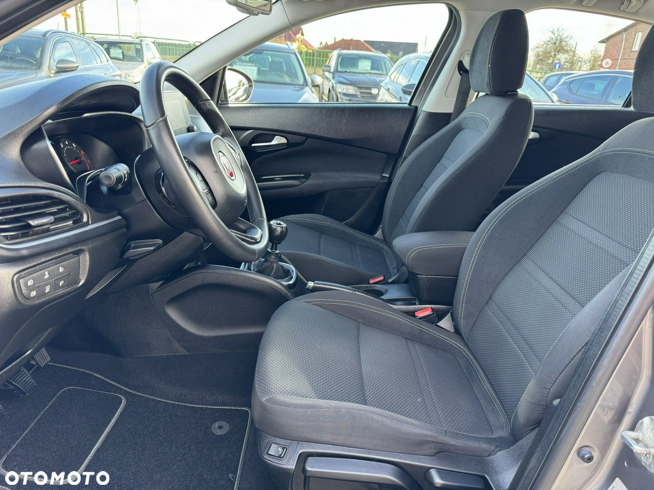 Fiat Tipo 1.4 T-Jet 16v Lounge - 20
