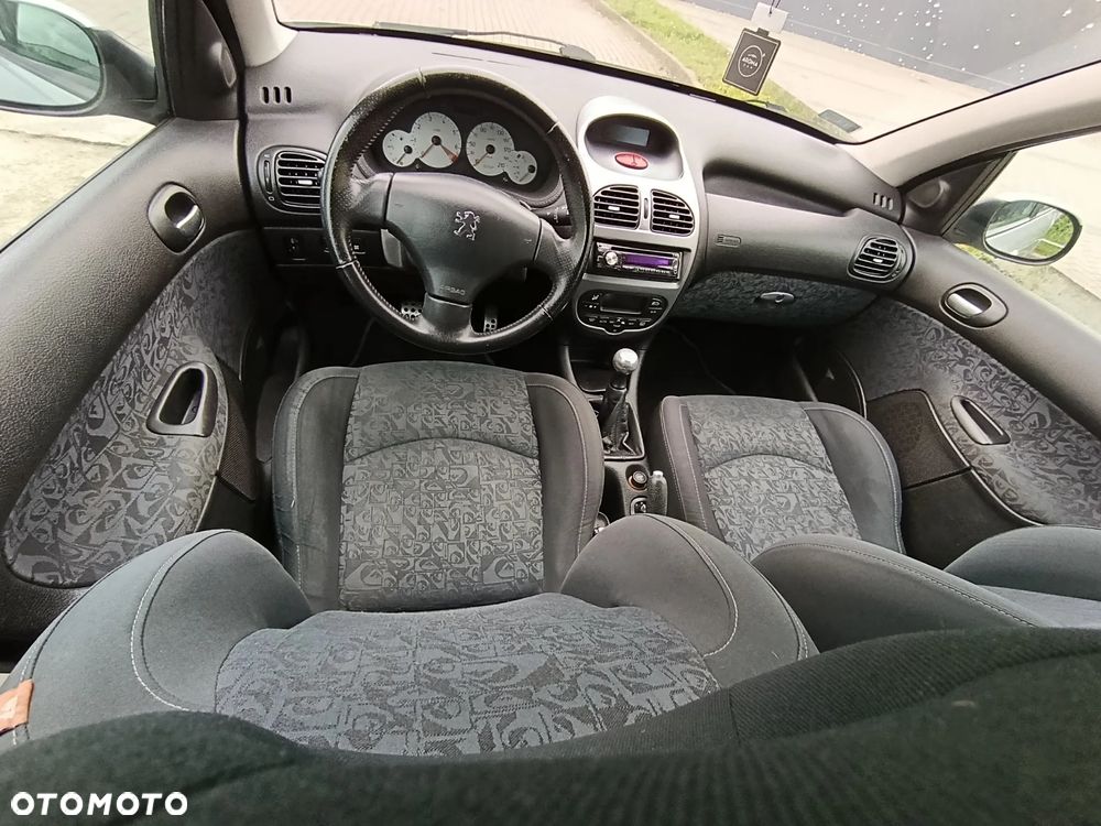 Peugeot 206 1.4 Quiksilver - 8