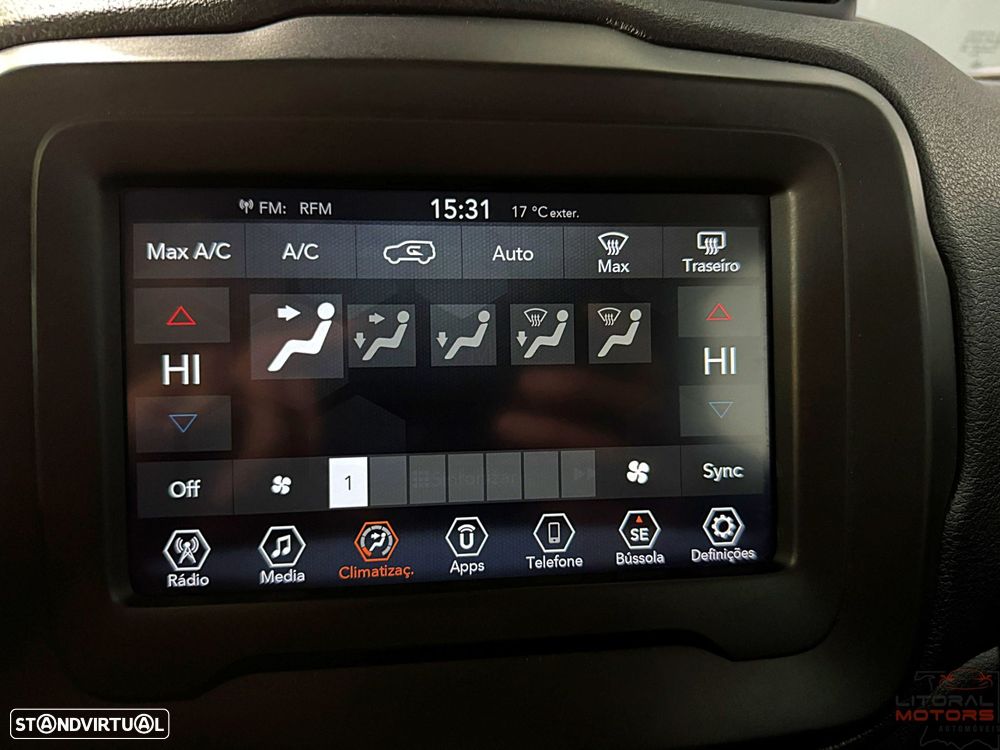 Jeep Renegade 1.0 T Limited - 29