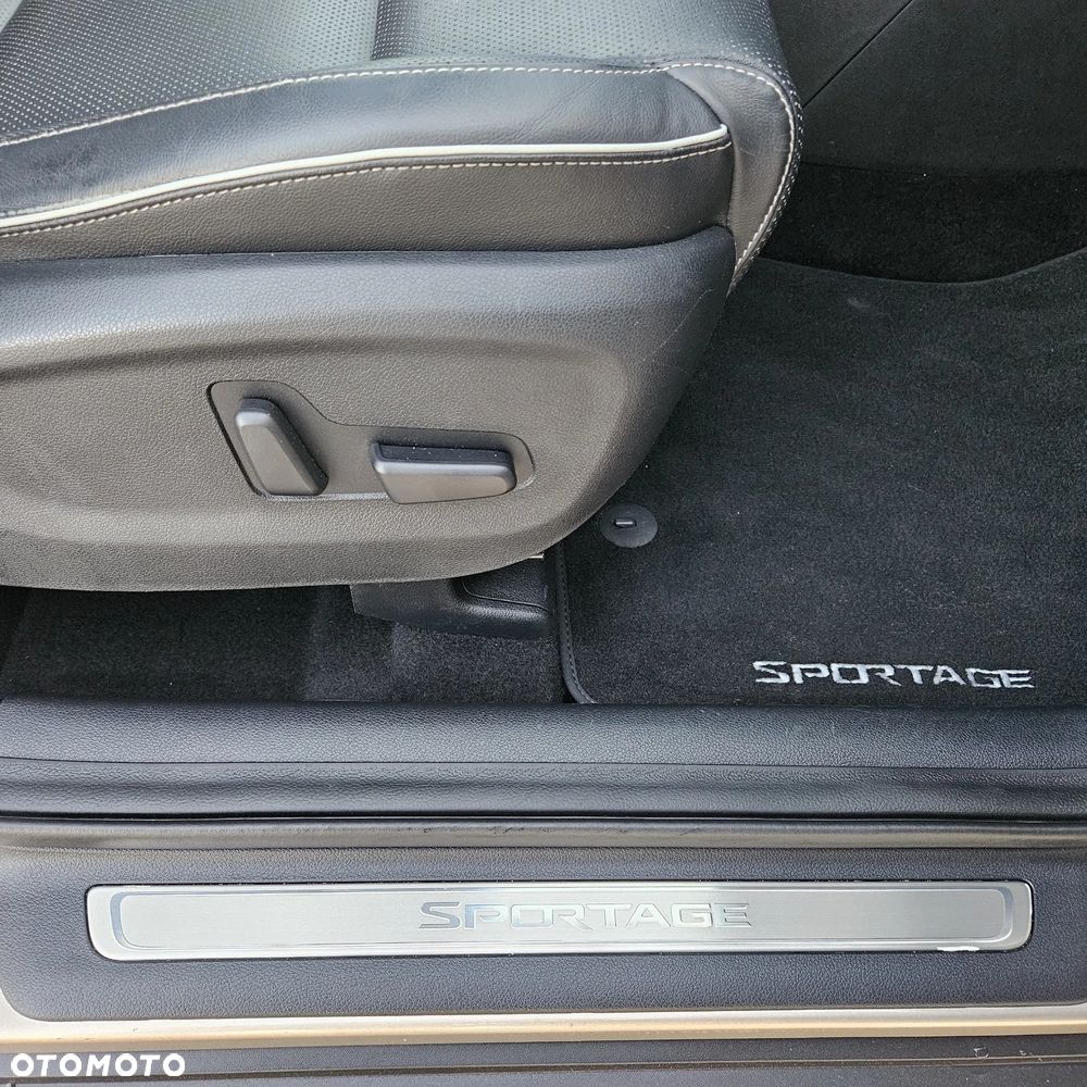 Kia Sportage 1.7 CRDI Business Line L 2WD - 33