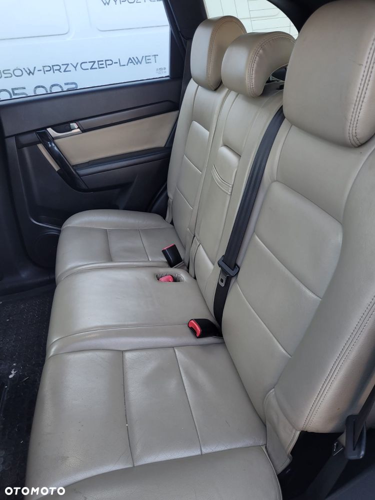 Chevrolet Captiva 2.0 d LT base - 14