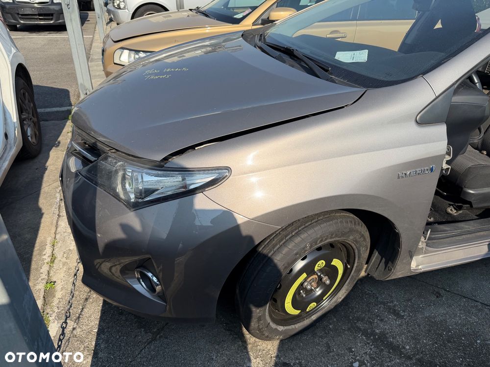 Toyota Auris II 1.5 Hybryda 12-15 Przód Kompletny Zderzak Maska Lampy Pas - 3