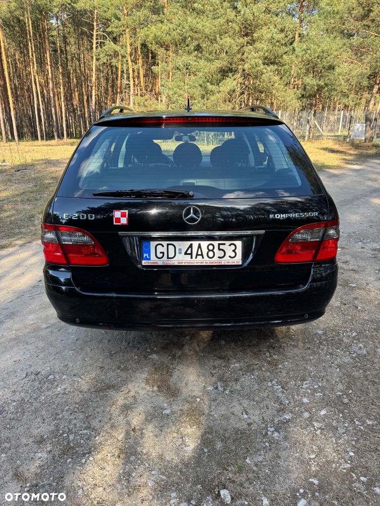 Mercedes-Benz Klasa E 200 Kompressor Automatik Avantgarde - 4