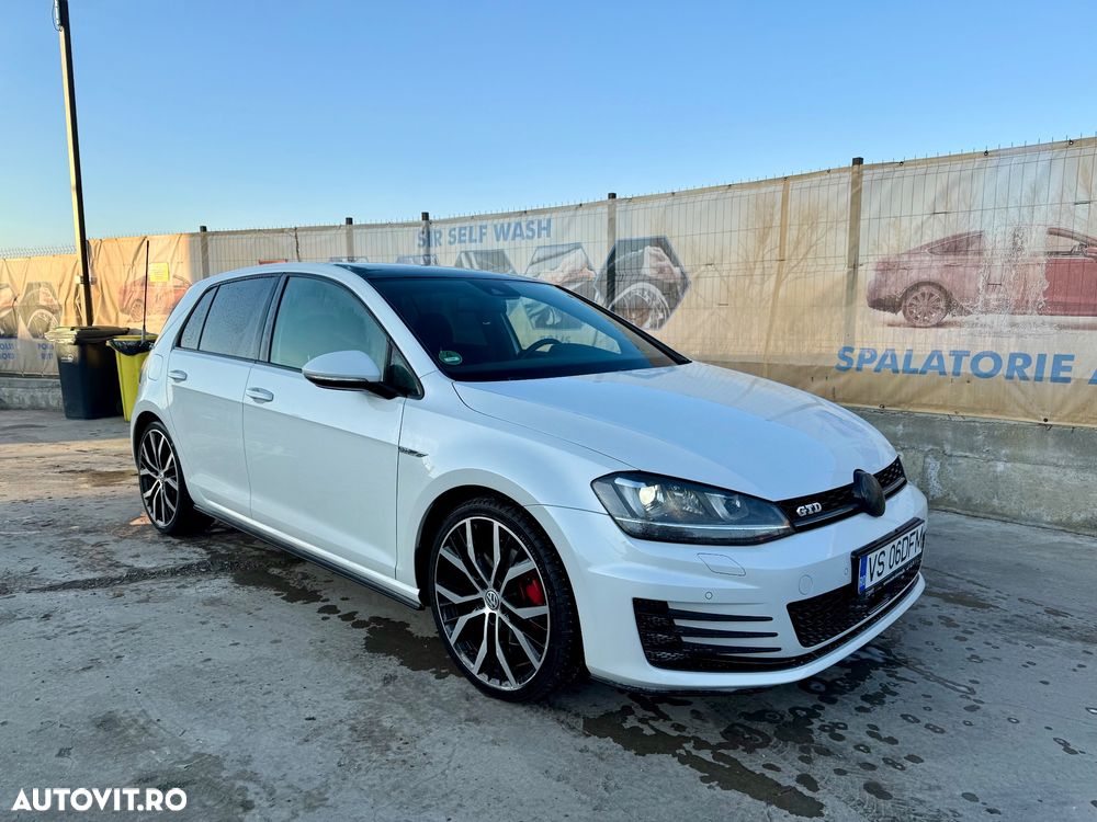 Volkswagen Golf GTD 2.0 TDI SCR DSG - 1
