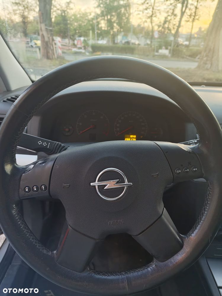 Opel Vectra - 16