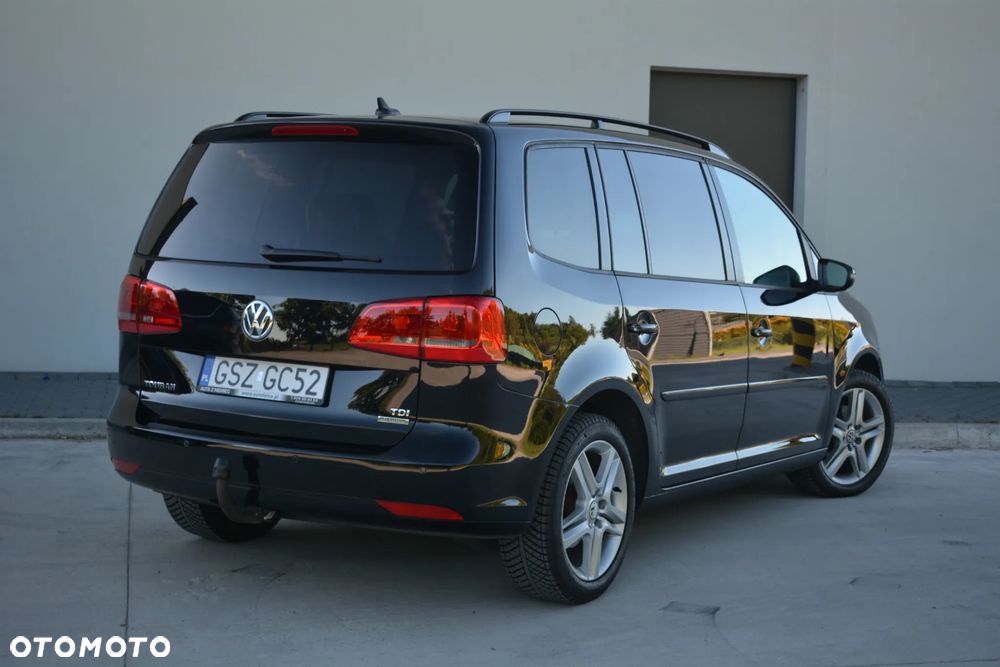 Volkswagen Touran 1.6 TDI BMT Comfortline - 14
