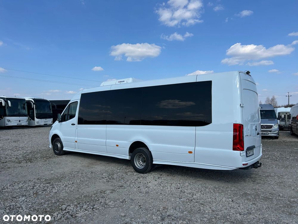 Mercedes-Benz Sprinter 517 - 6