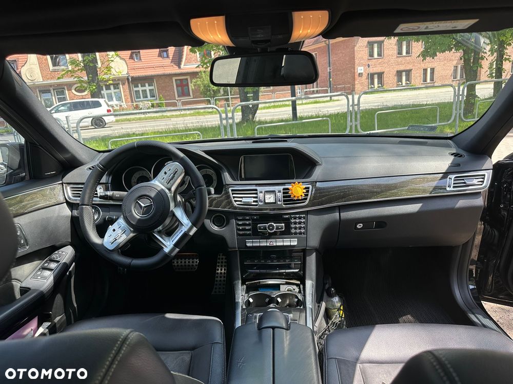 Mercedes-Benz Klasa E - 6