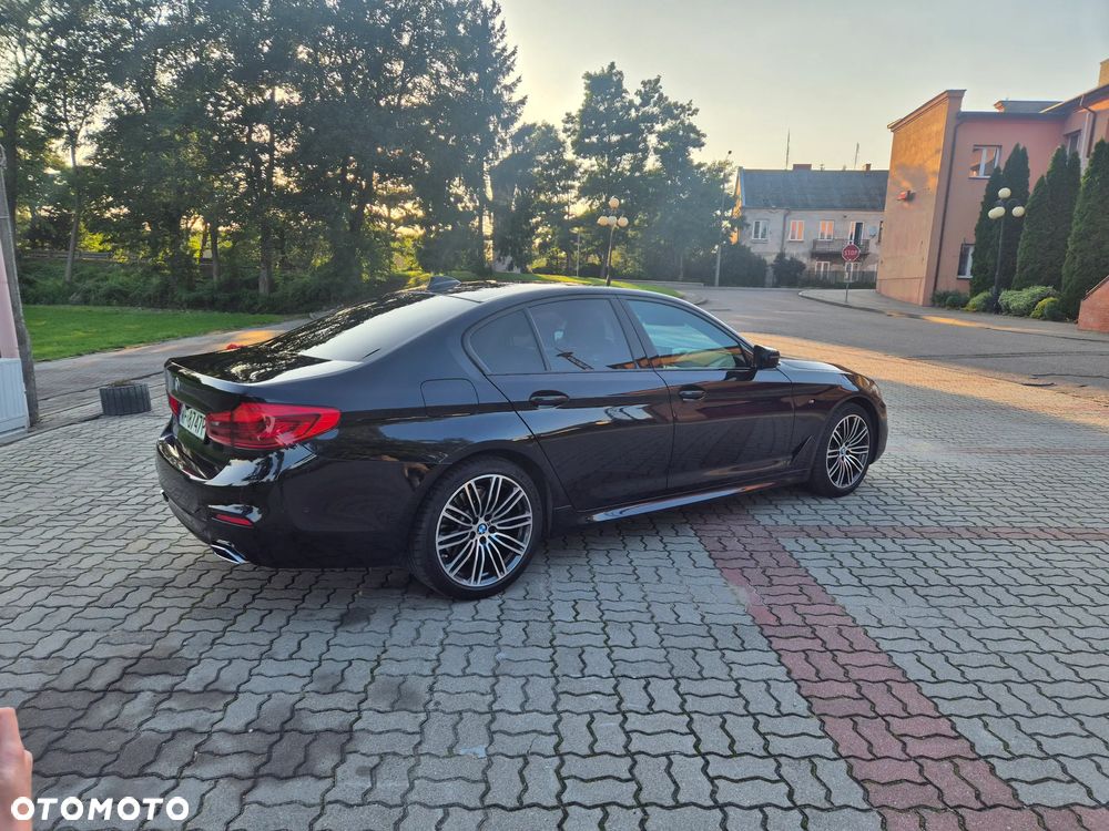 BMW Seria 5 520d M Sport sport - 2