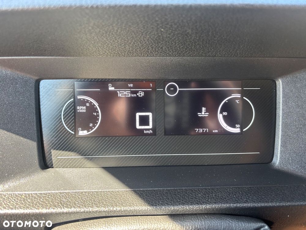 Opel Vivaro - 11