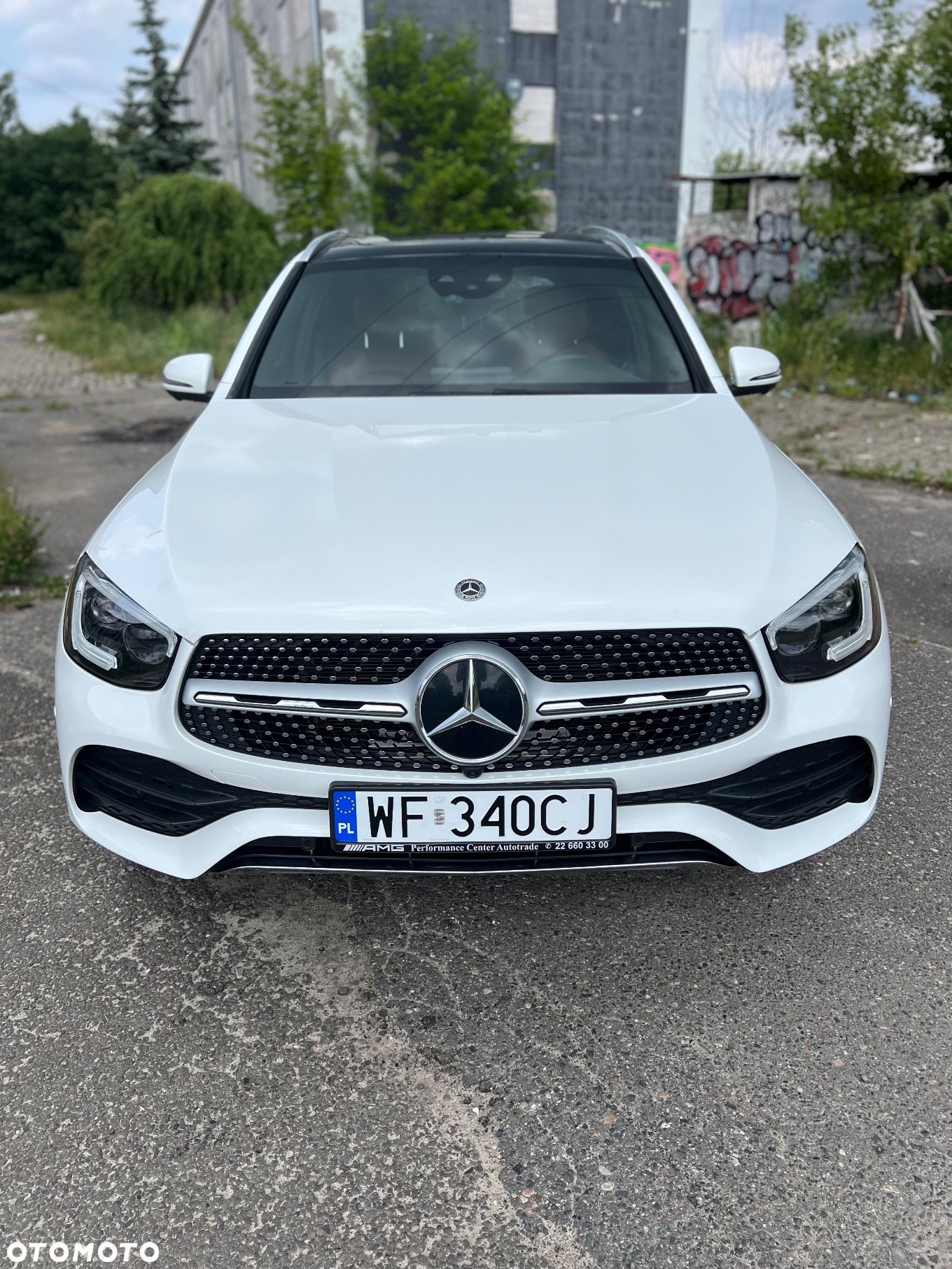 Mercedes-Benz GLC 300 4Matic 9G-TRONIC AMG Line - 2
