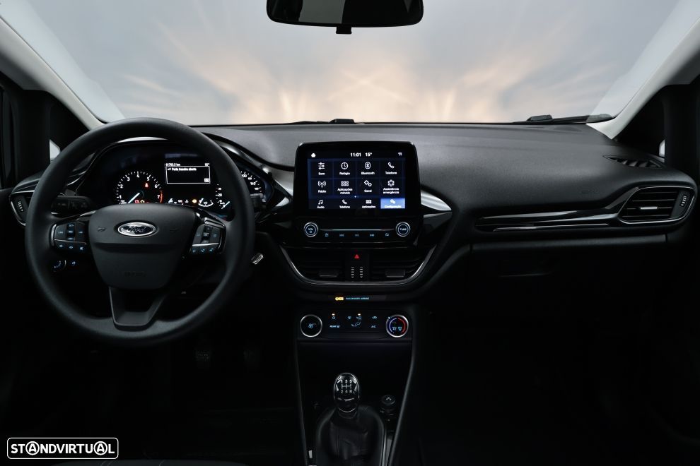 Ford Fiesta 1.1 Ti-VCT Business - 18