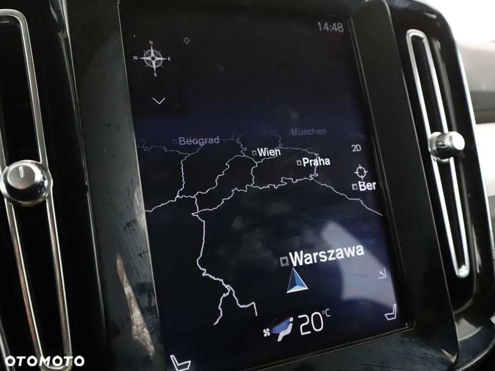 Volvo XC 40 T3 Momentum - 26