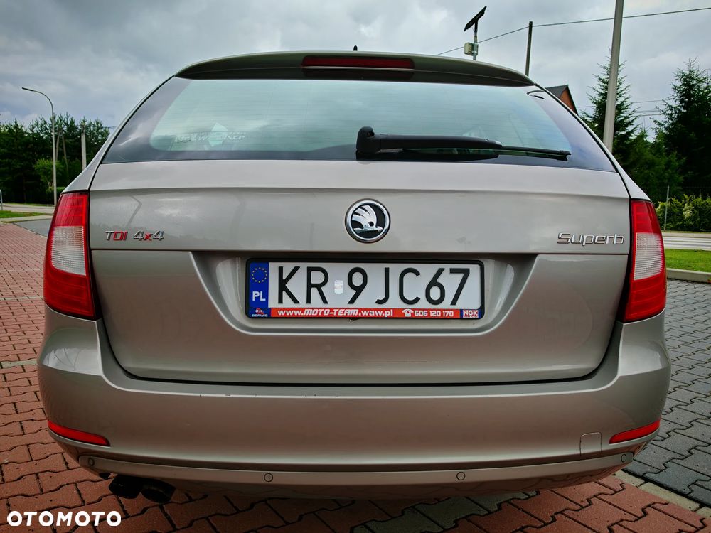 Skoda Superb 2.0 TDI 4x4 L&K - 7