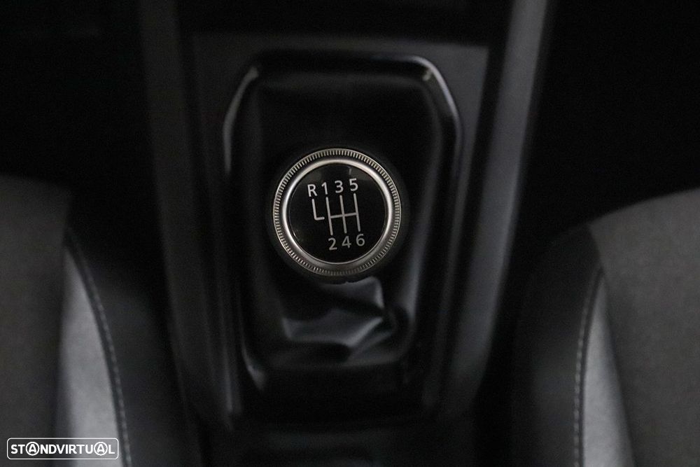 Renault Clio 1.0 TCe Evolution - 14