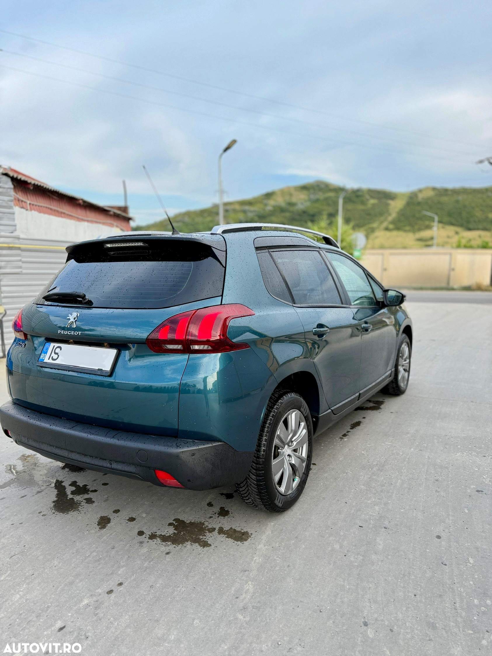 Peugeot 2008 1.2 PureTech Turbo EAT6 S&S Allure - 2