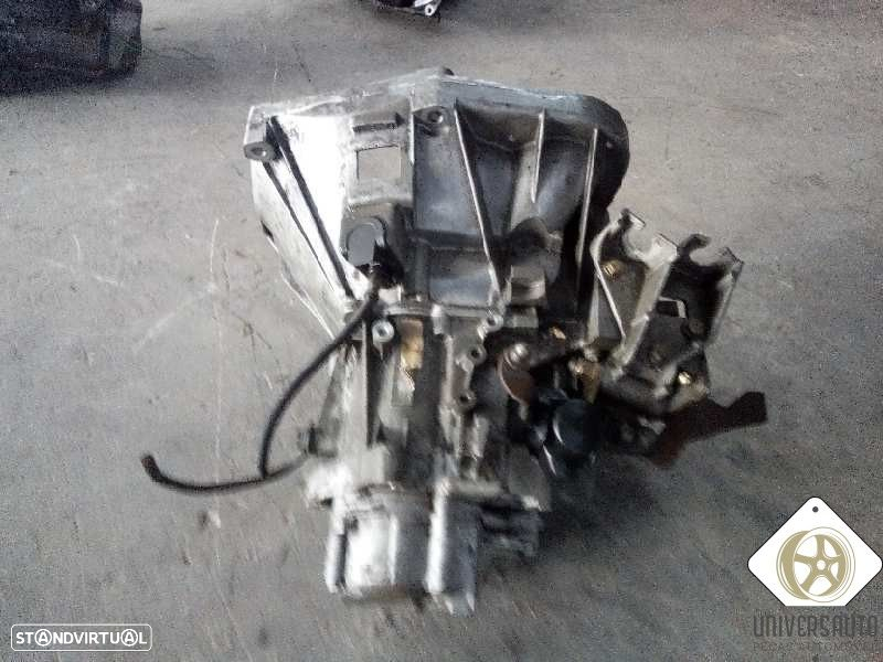 CAIXA VELOCIDADES FIAT STILO 2004 - 3