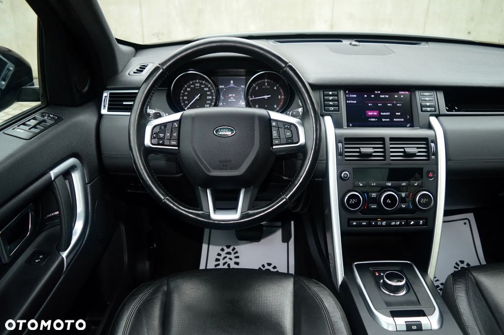 Land Rover Discovery Sport - 14