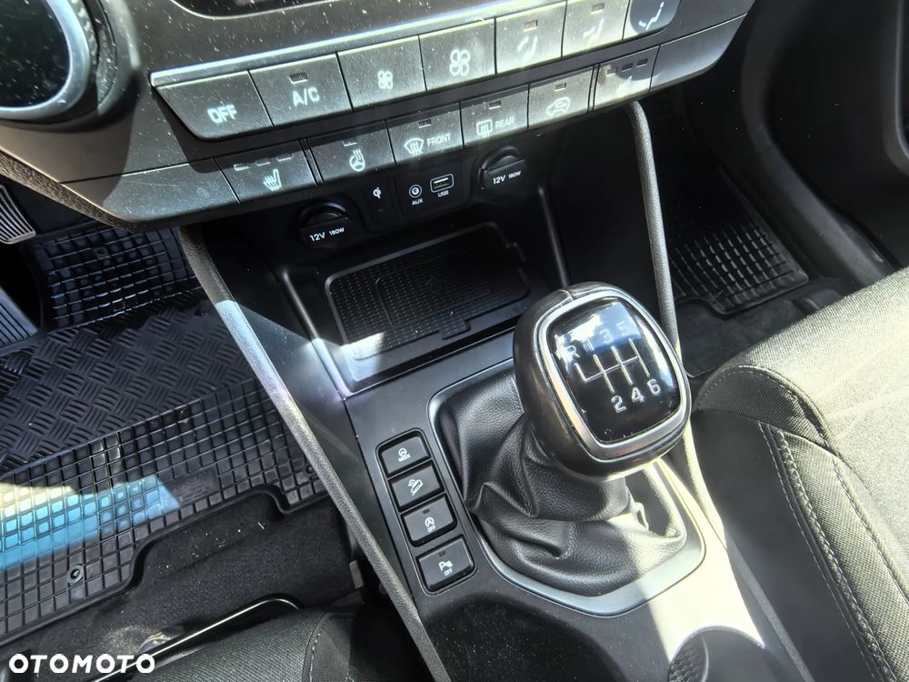 Hyundai Tucson blue 1.6 GDi 2WD Classic - 27