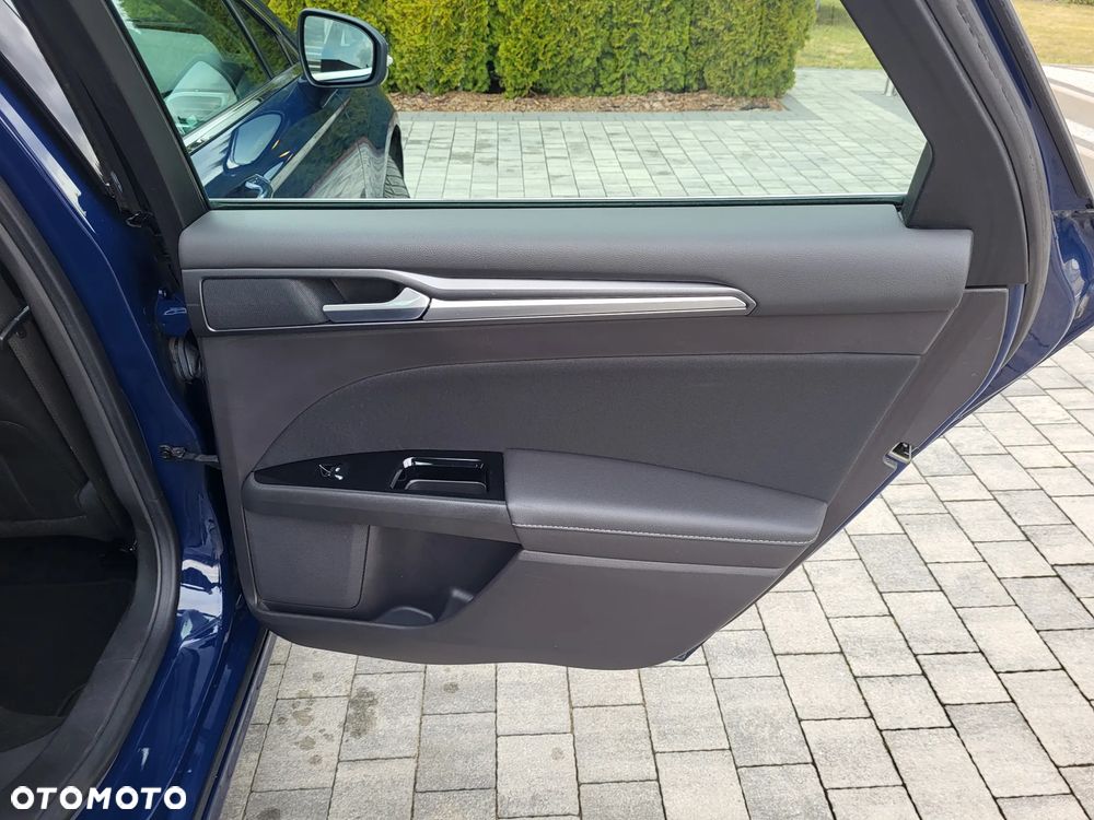 Ford Mondeo 2.0 TDCi STart-Stopp PowerShift-Aut Titanium - 22