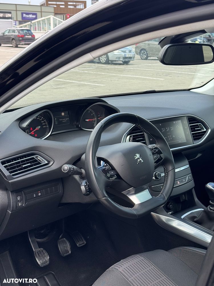 Peugeot 308 110 e-THP Stop & Start Allure - 10